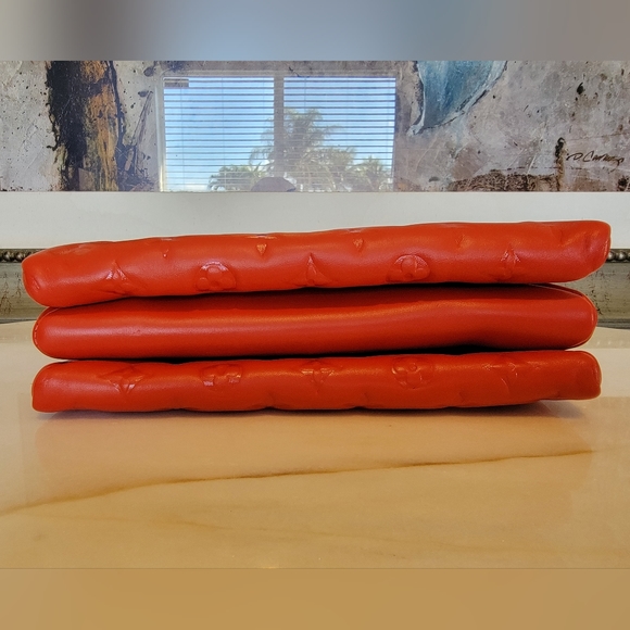 Louis Vuitton Coussin PM Crossbody Shoulder Bag Chain Rare Red Leather - Picture 11 of 13